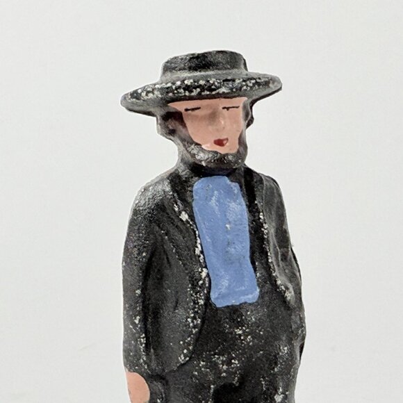 Amish Family Figurines Couple Hand-Painted Vintage Set Mini Cast Iron Figures - Picture 4 of 8